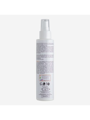 LATTE SOLARE SPRAY FOTOPROTETTIVO ALTA PROTEZIONE A BASE DI ALOE VERA E OLIO DI MANDORLE DOLCI 150 ml